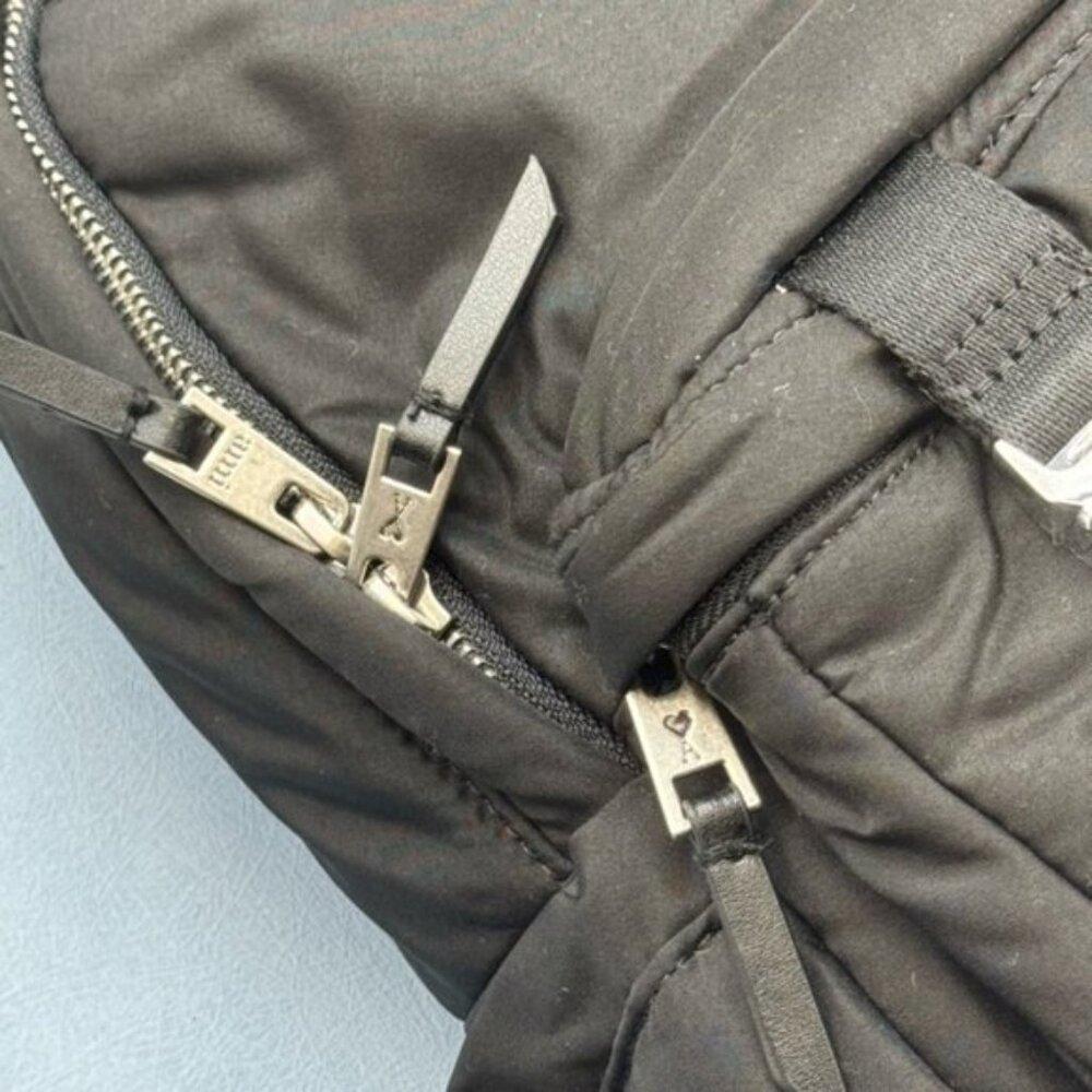 🆕 AMI PARIS 🧿 NWOT Black Ami De Coeur Nylon & Leather Backpack - Picture 11 of 16